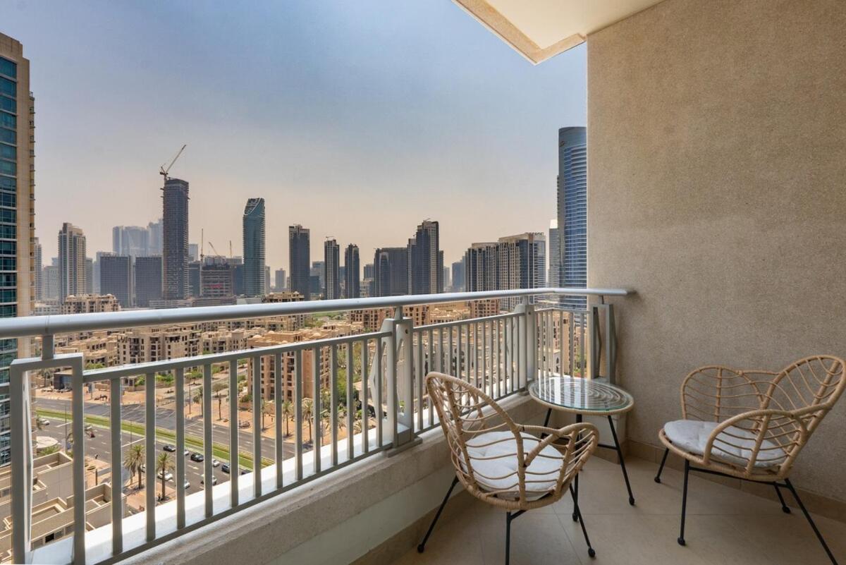 2 Bedroom Blvd 1 With Boulevard Views Dubai